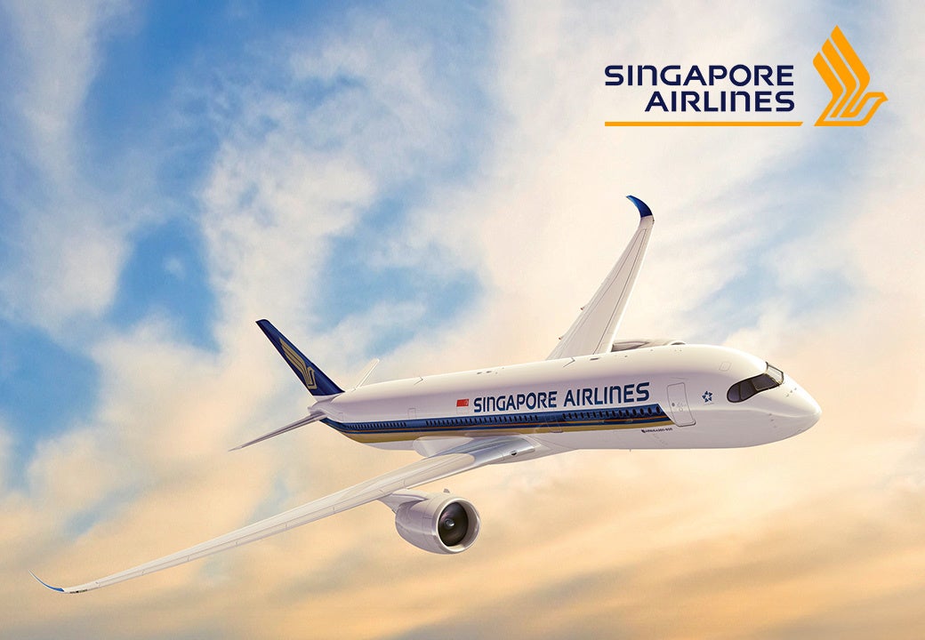 シンガポール航空の飛行機とロゴ